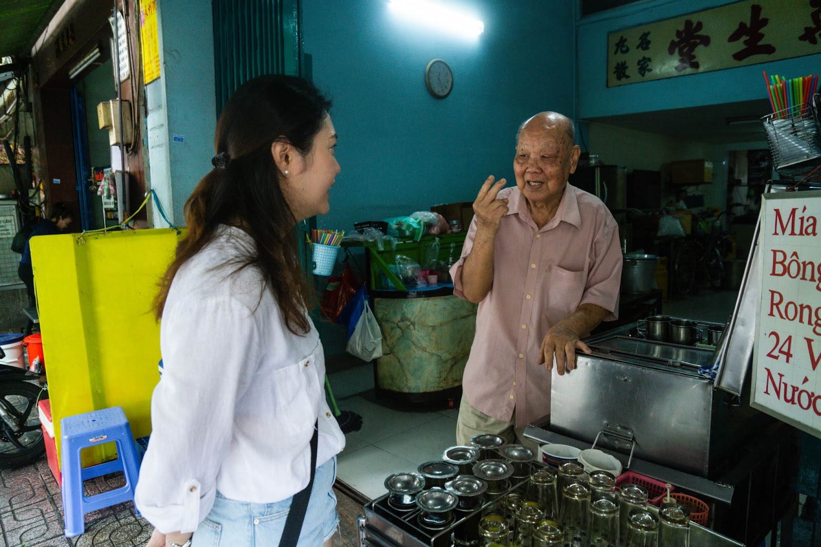 cholon local life