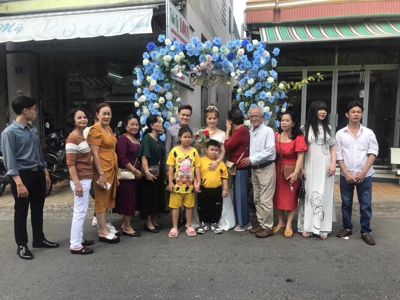 wedding ceremoney mekong delta vietnam