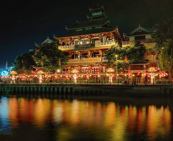 phap hoa pagoda ho chi minh