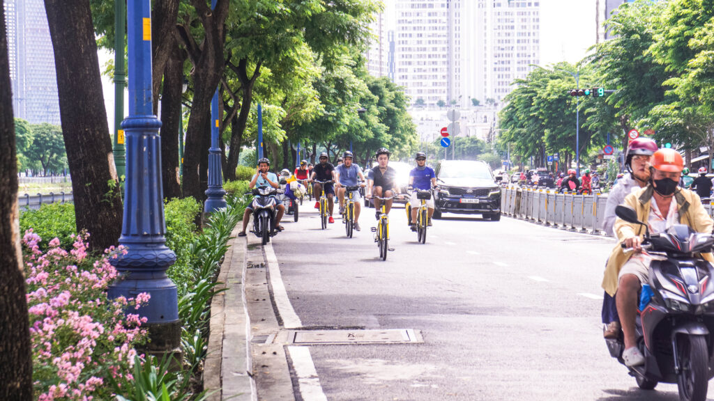 places to ride bicycle in ho chi minh city