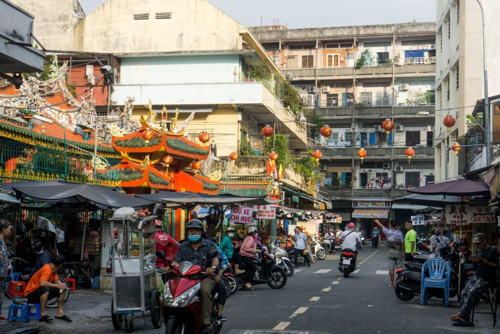 Top places for street food in Ho Chi Minh city