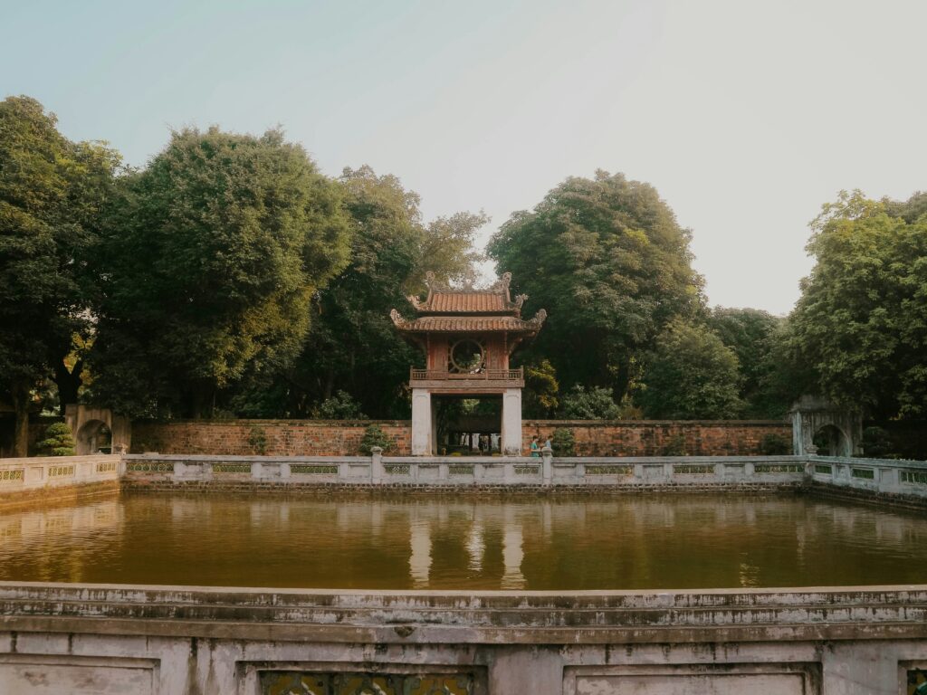 hanoi the pond Temple of Literature's
