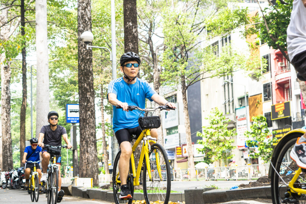 Ho Chi Minh group city cycling tour