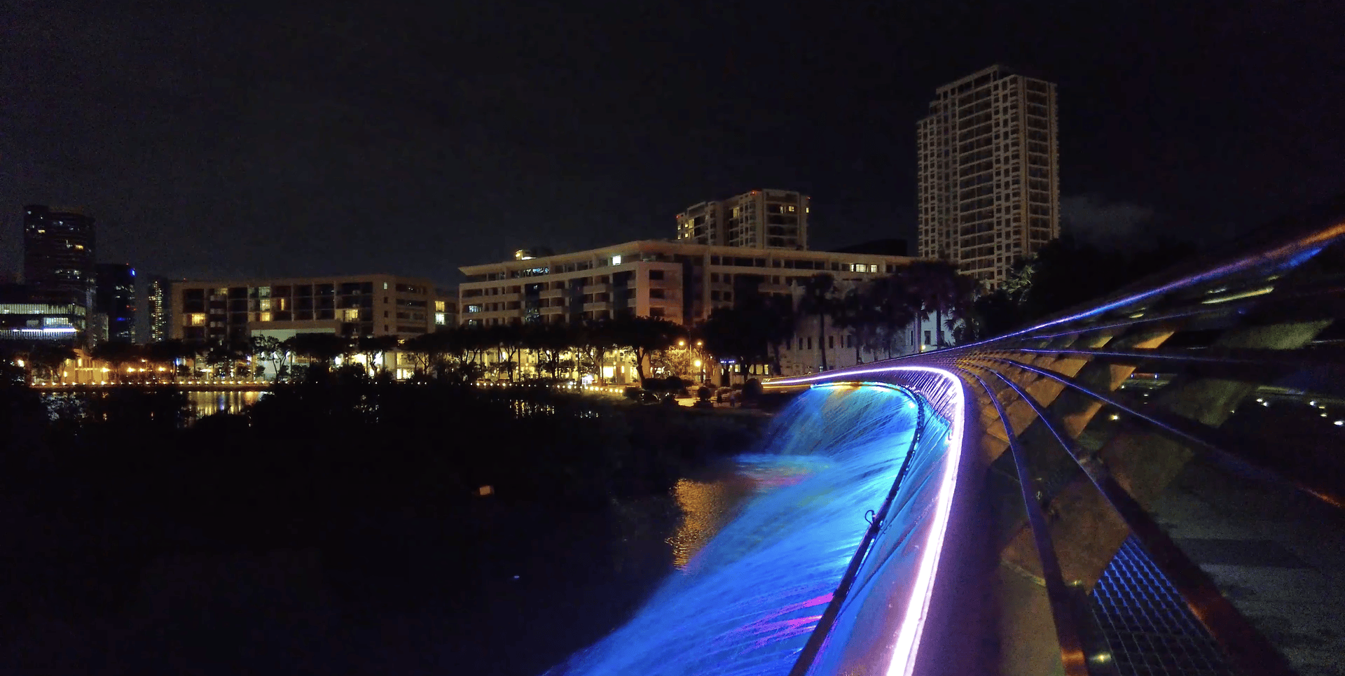 things to do in ho chi minh city at night
