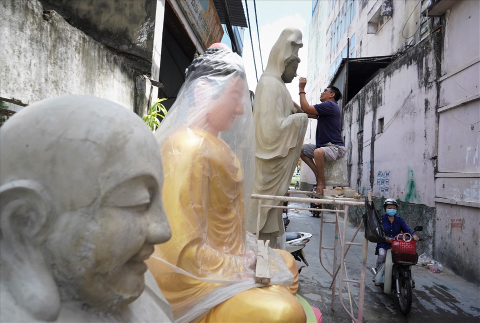 Hidden alleyways in Ho Chi Minh