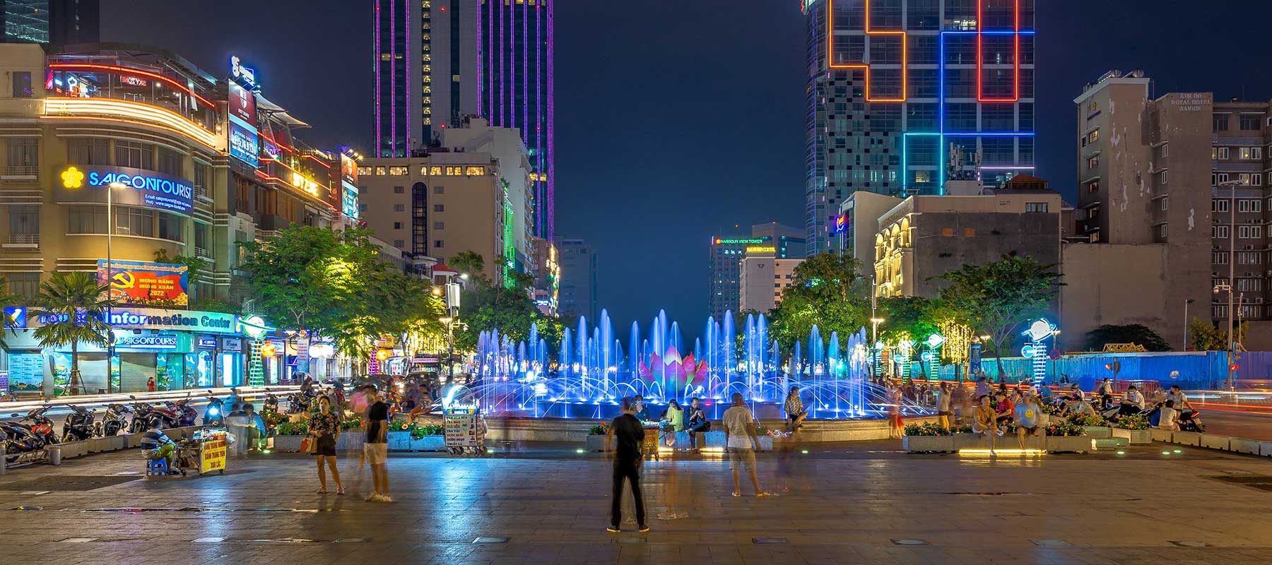 Where to Walk Around Saigon at Night 