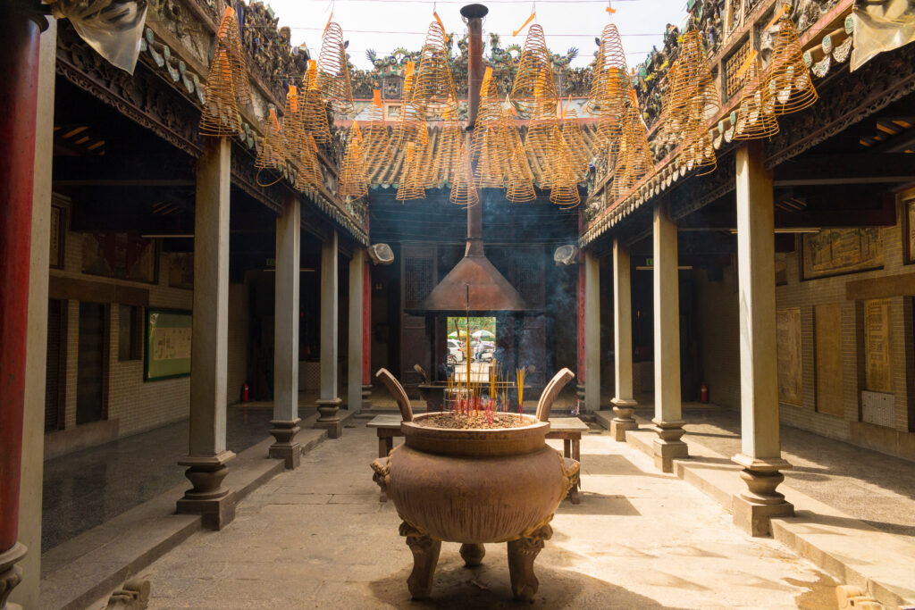 Ba Thien Hau Pagoda 