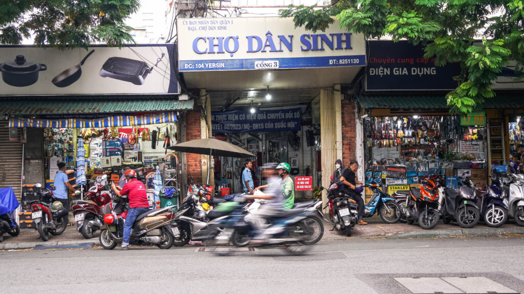 Dan sinh market - local market ho chi minh vietnam