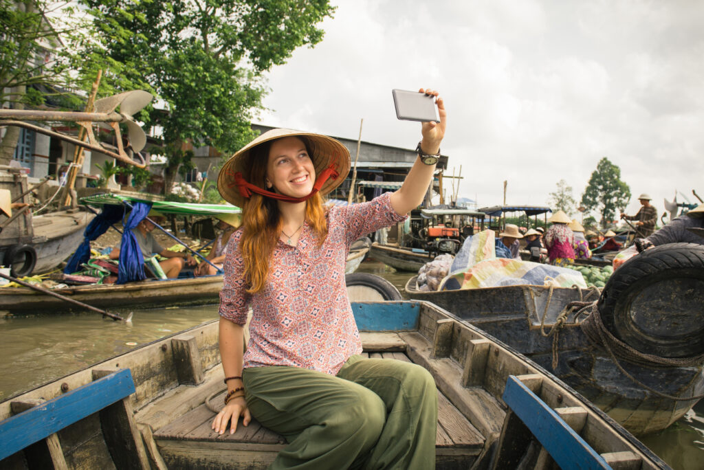 Floating markets in Vietnam 