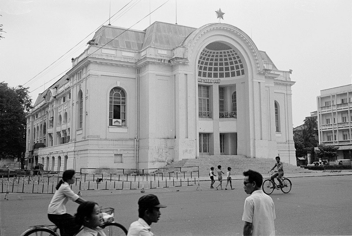 Saigon-Opera-house-1975