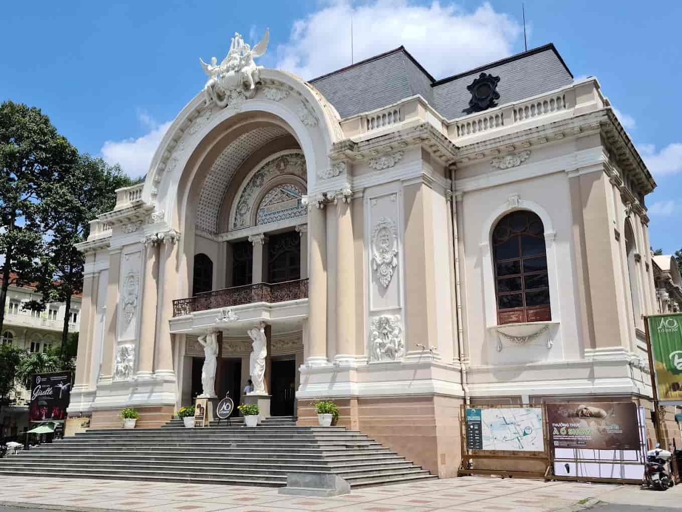 saigon-opera-house-current