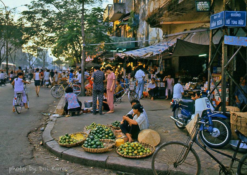 ton that dam old market ho chi minh ben thanh