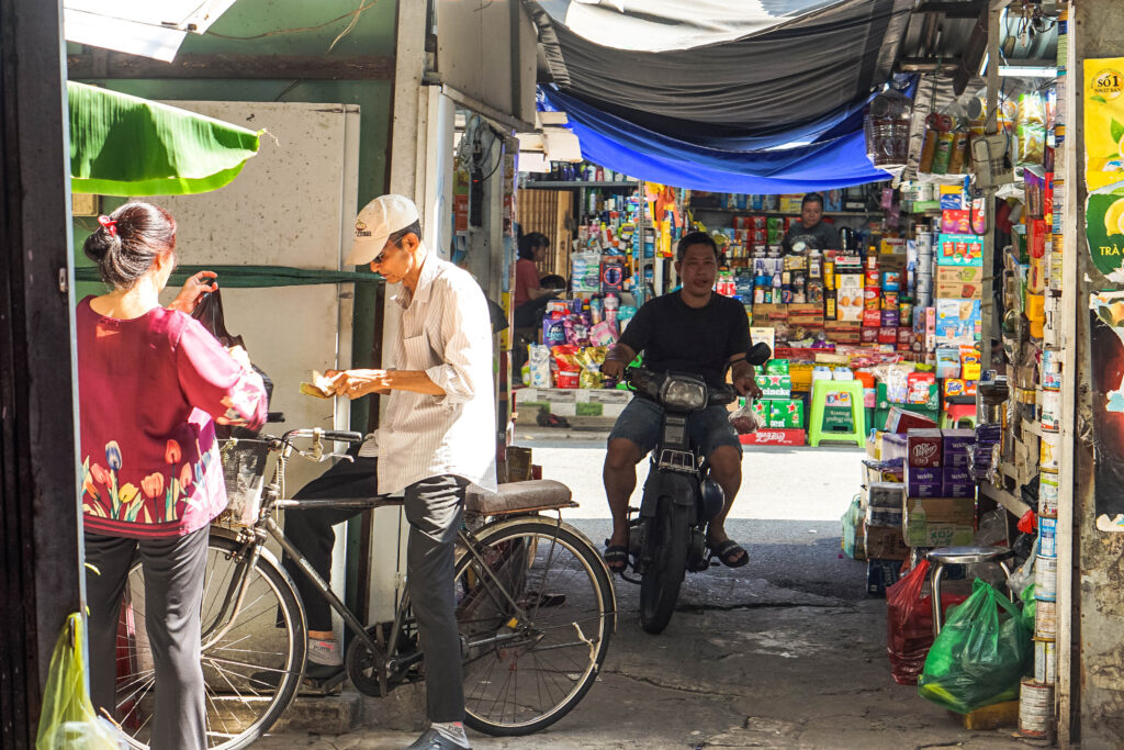 Ton That Dam market ho chi minh