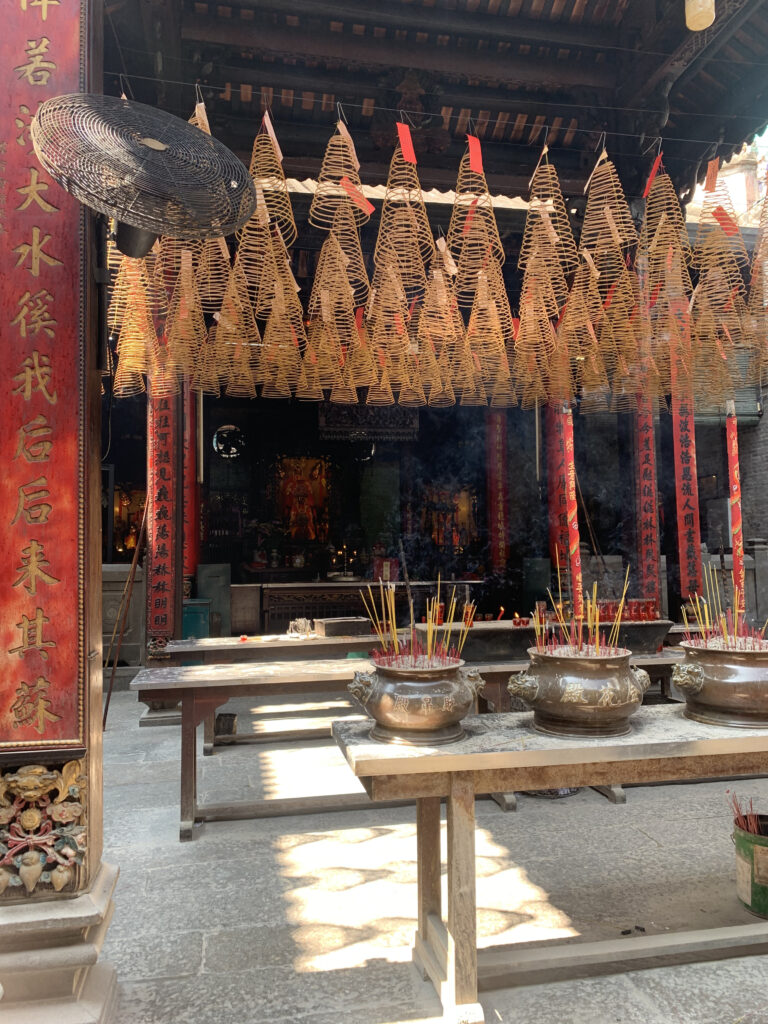 oldest temples in ho chi minh city