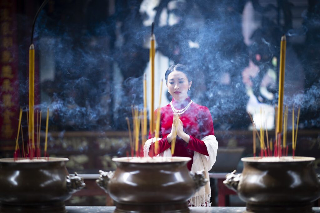 vietnamese dress