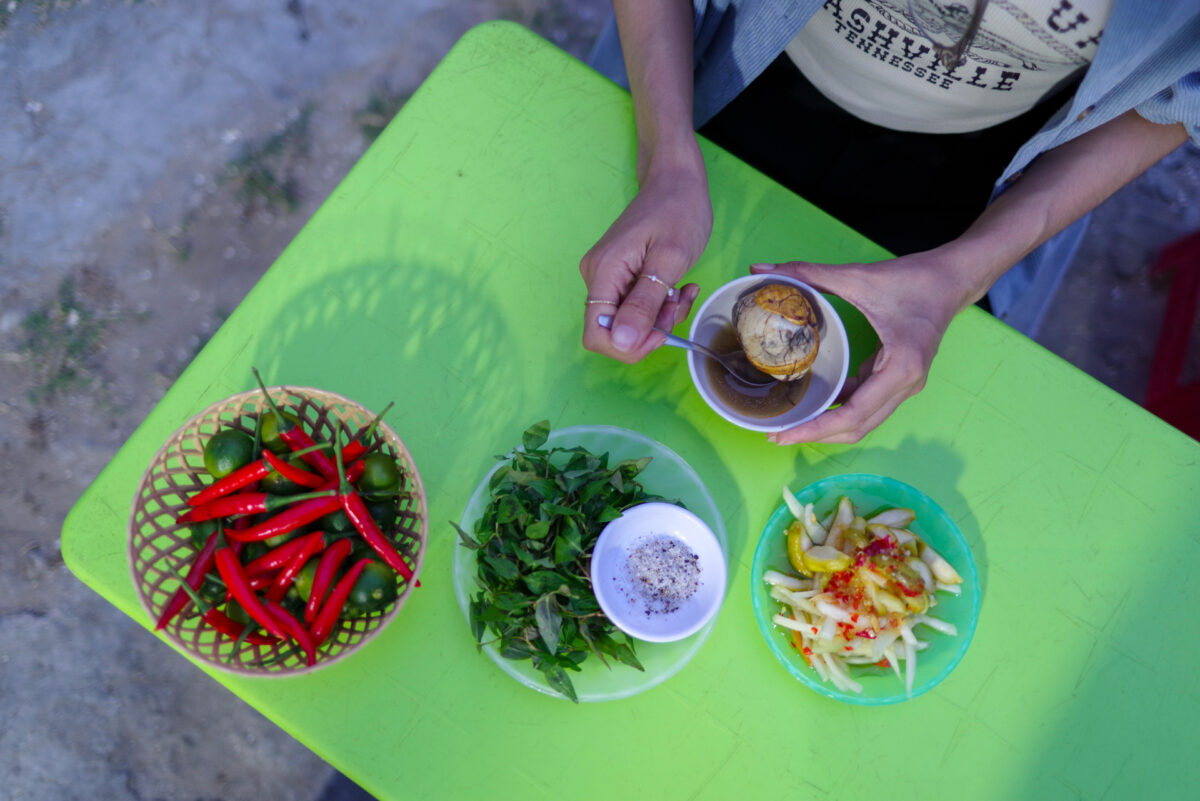 Vietnamese balut