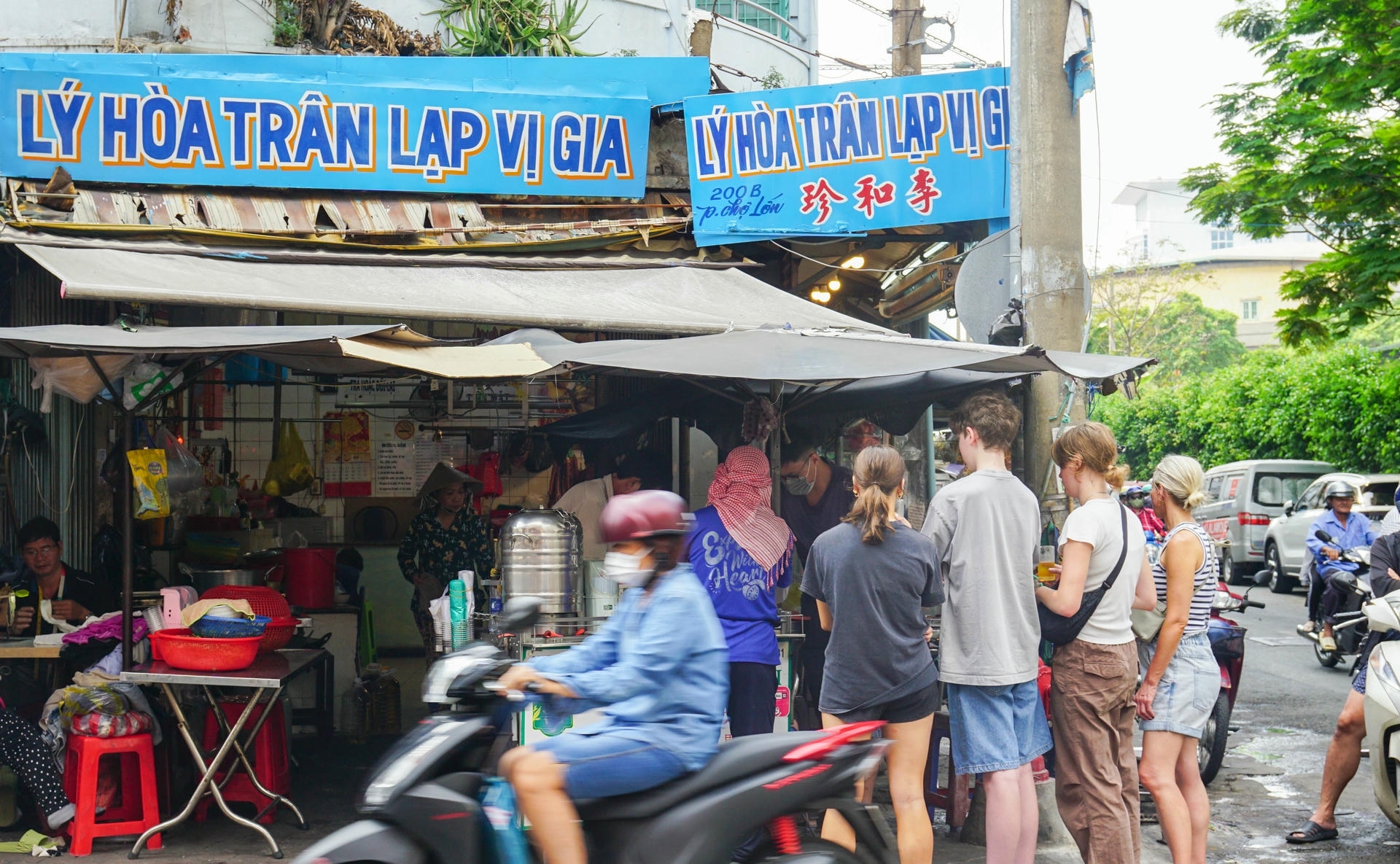 Ho Chi Minh City Cycling Tour | Saigon Off-the-Beaten Path - Image 77