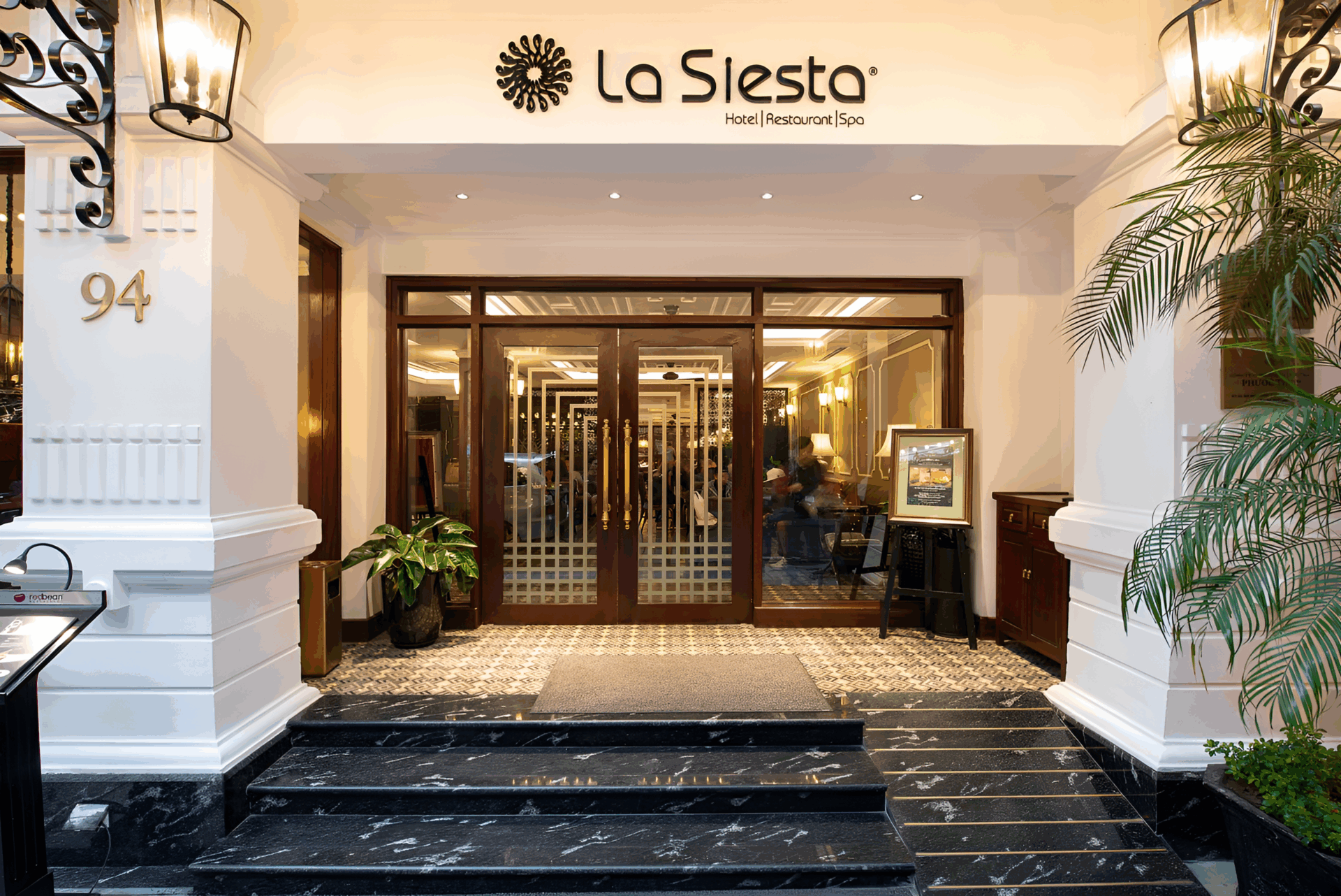 Best areas to stay in Hanoi