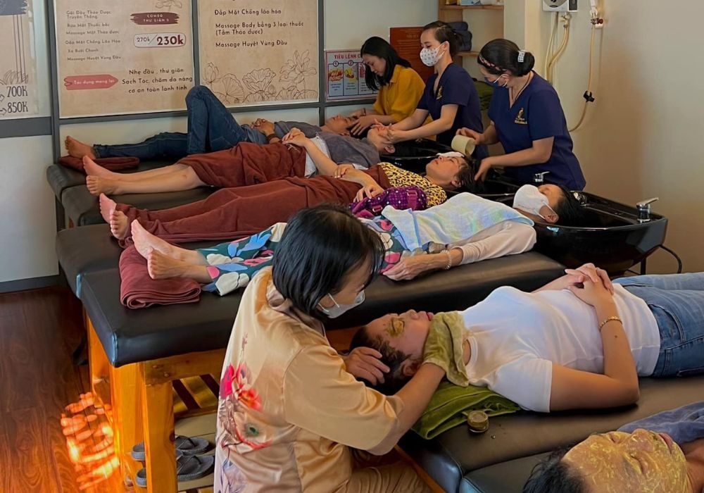 best vietnam massage in district 1