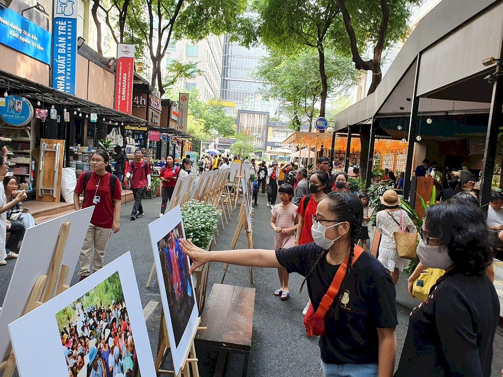 Ho Chi Minh City Book Street