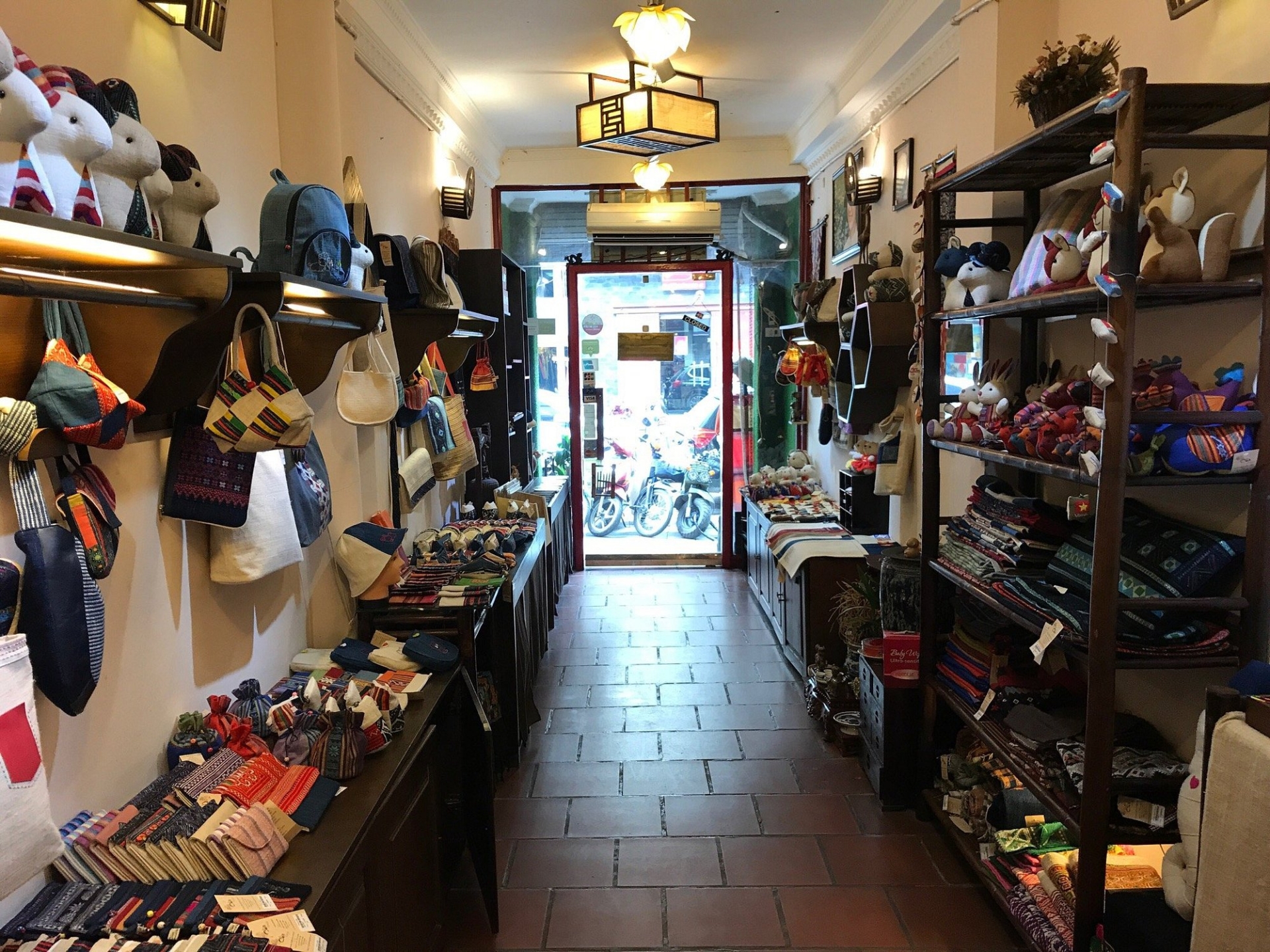 cool things to do in Hanoi