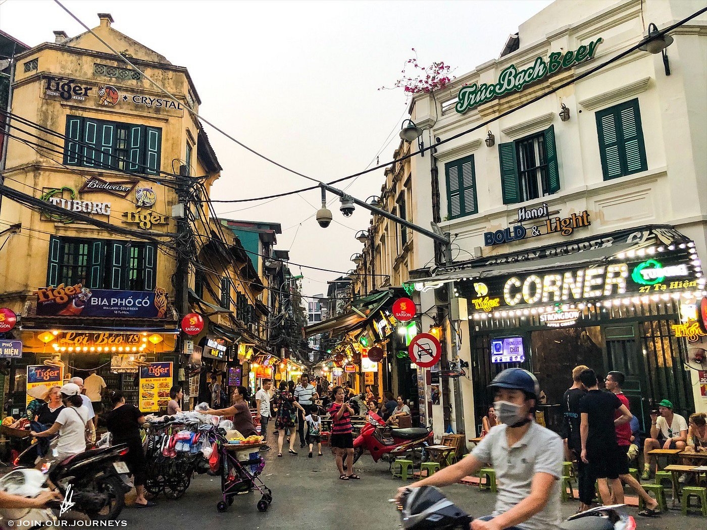 cool things to do in Hanoi