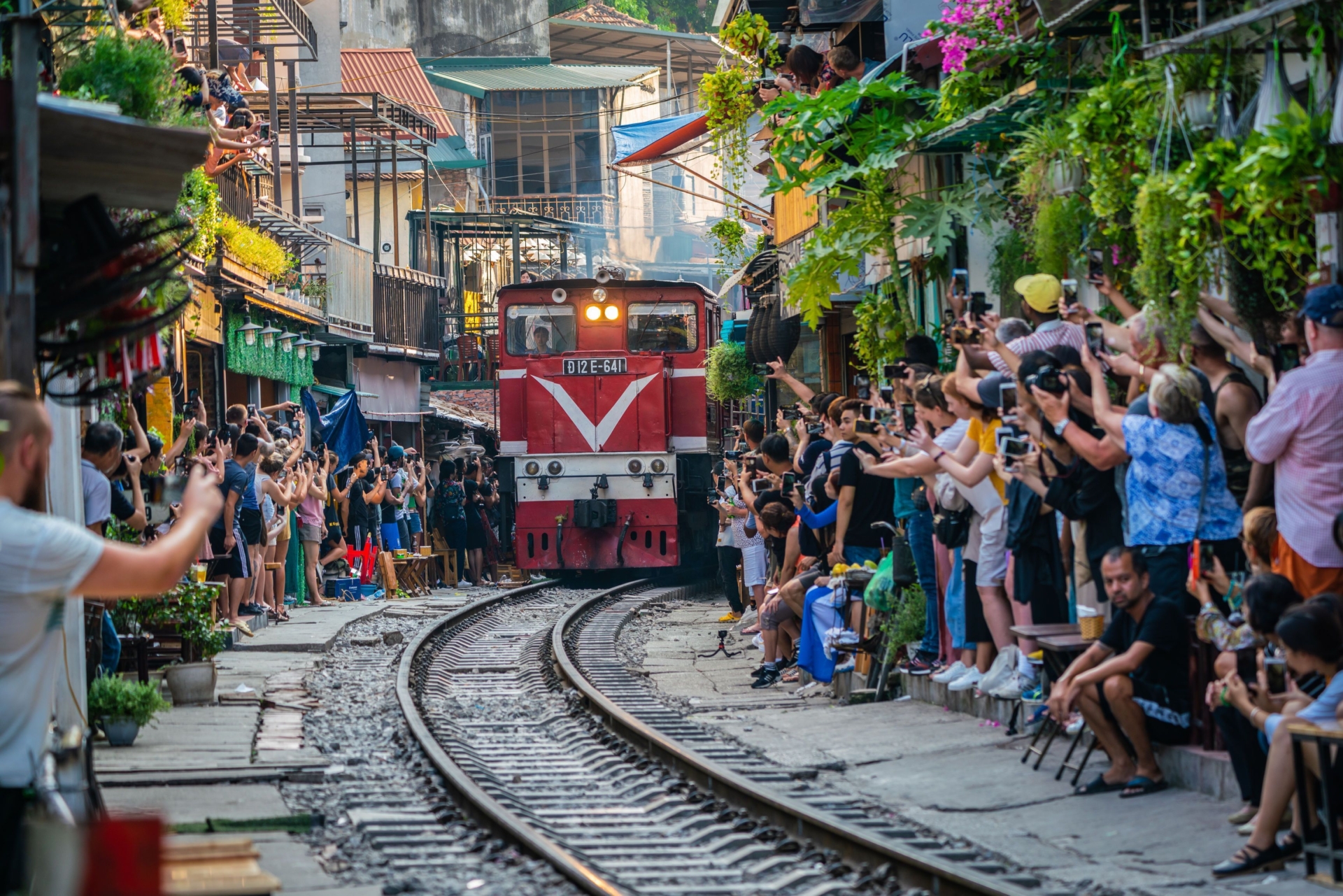 Romantic Things to Do in Hanoi