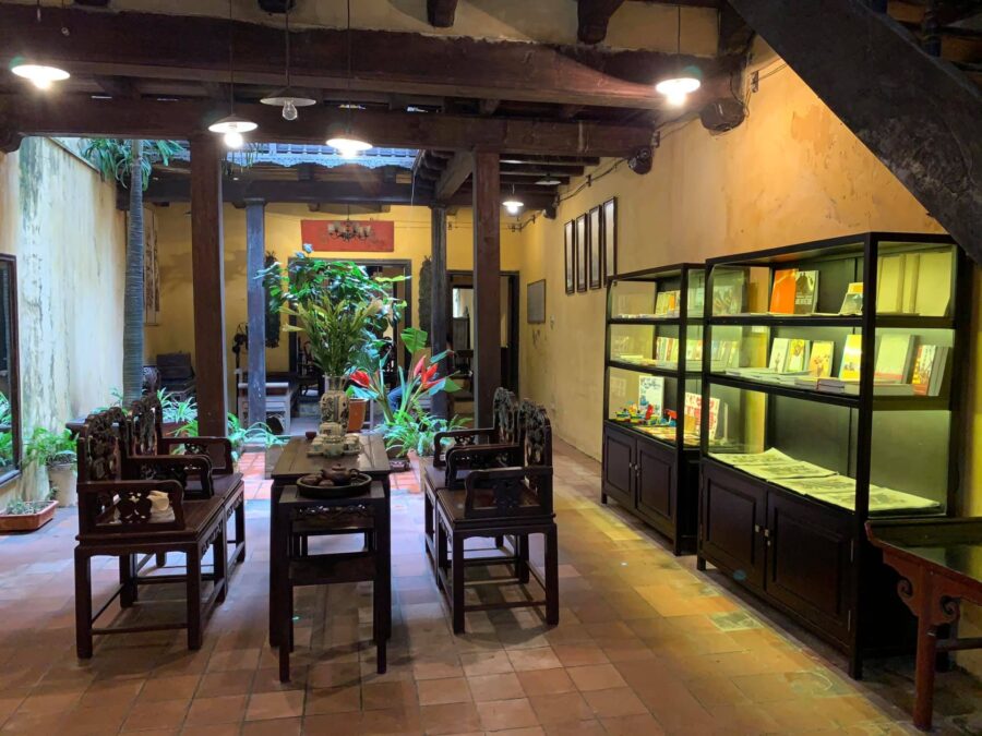 unique things to do in hanoi