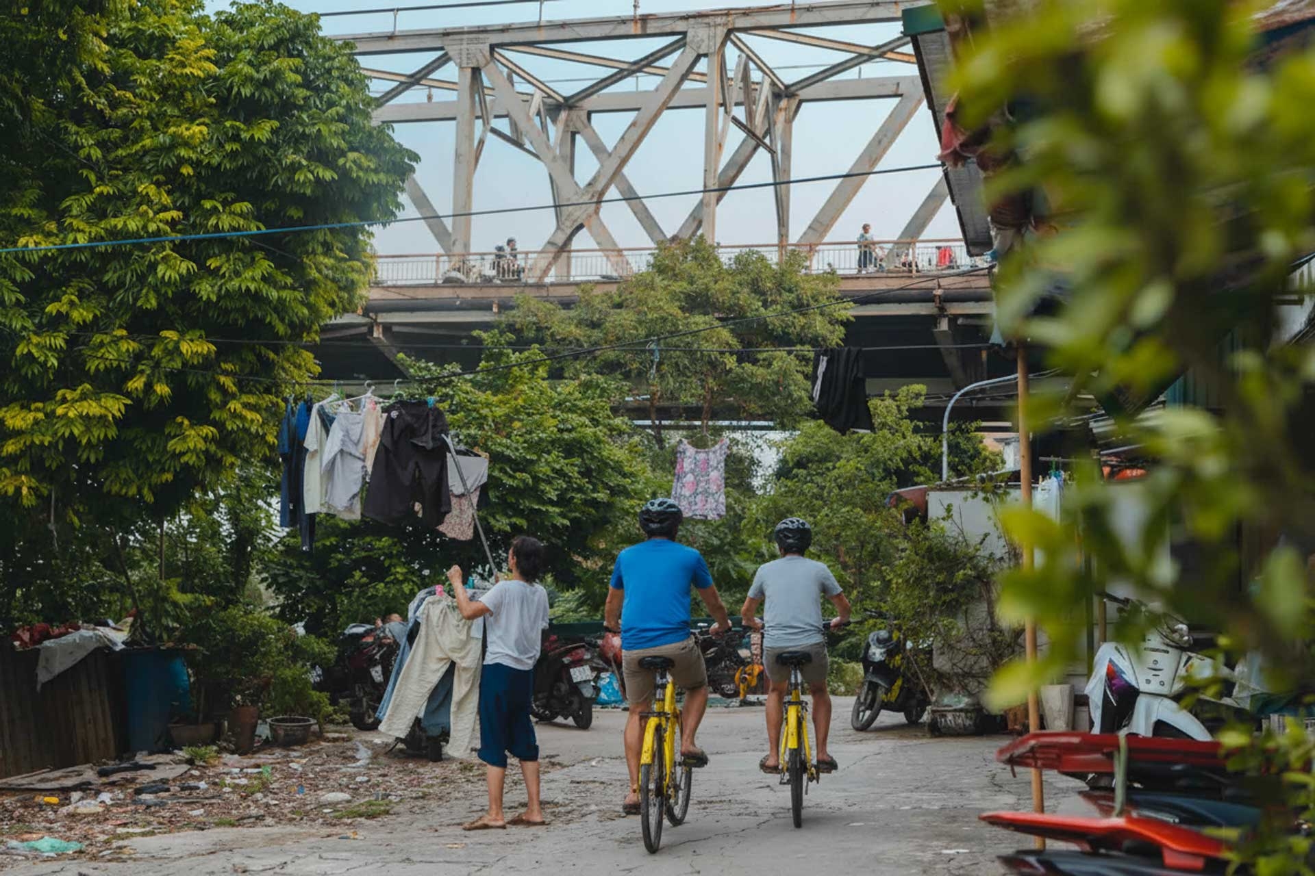 offbeat things to do in hanoi