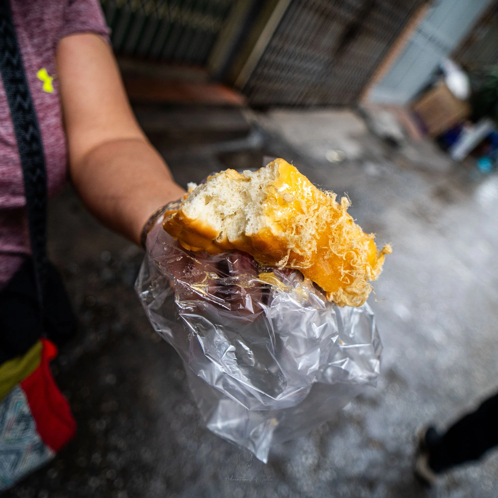 Hanoi Foodie Night Ride: Cycle, Eat, Repeat - Image 23