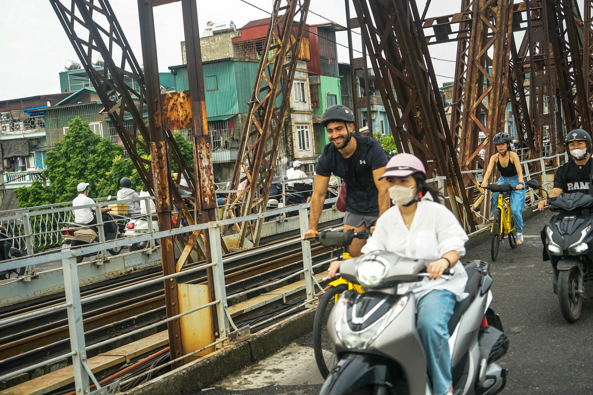 tour de hanoi cycling tour