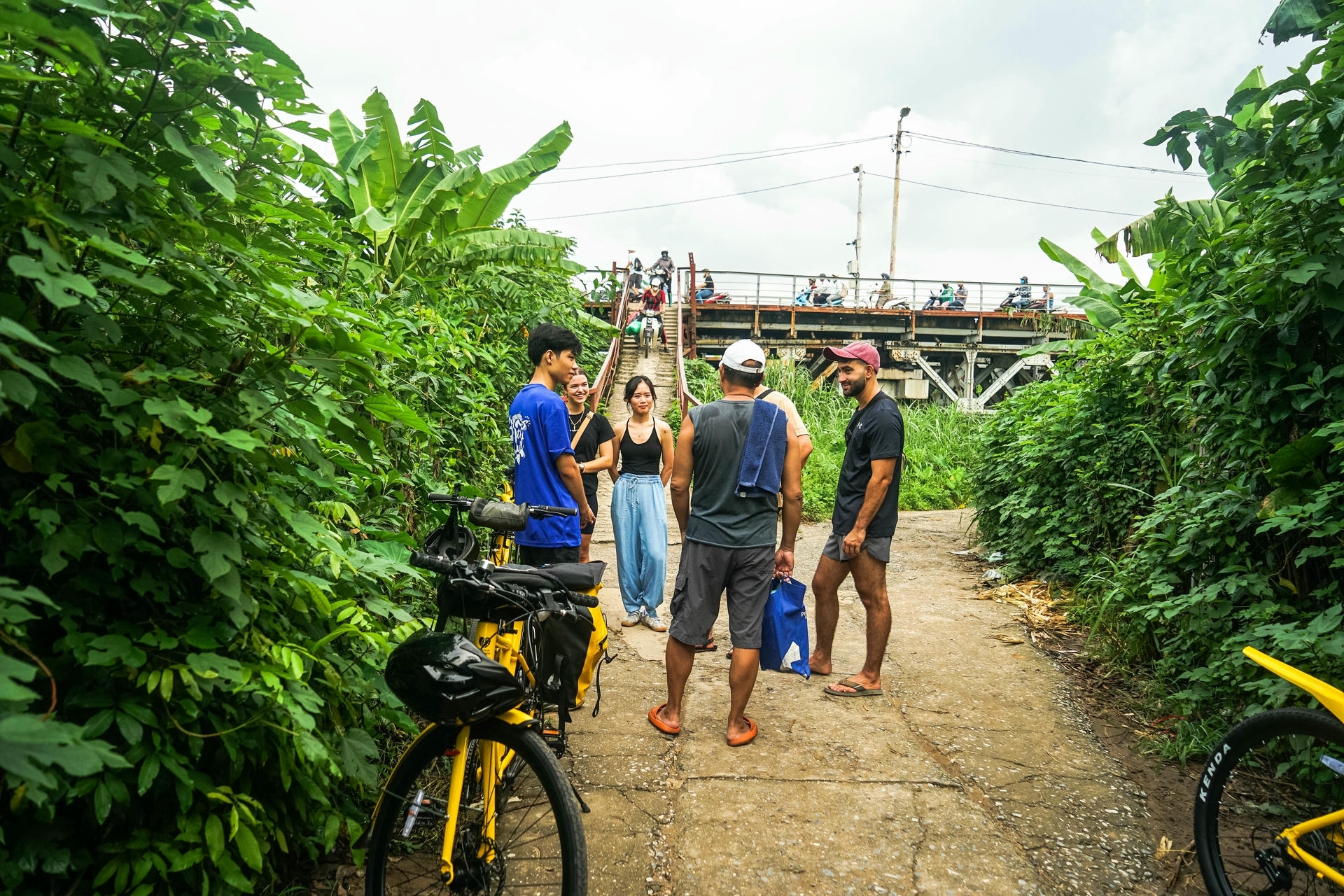 tour de hanoi cycling tour