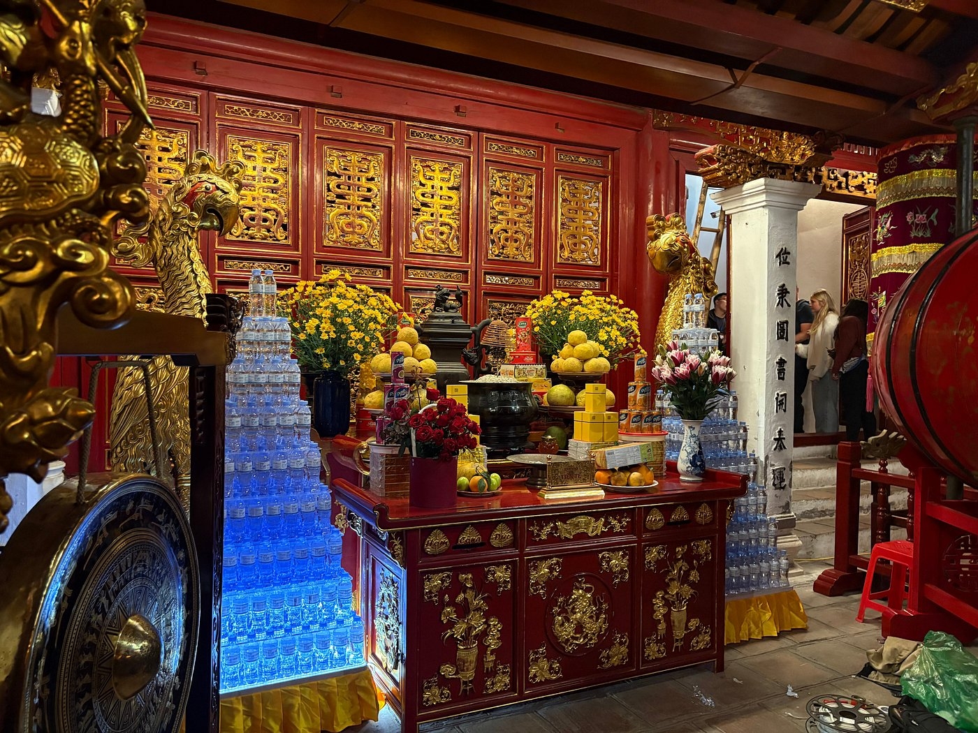 ngoc son temple