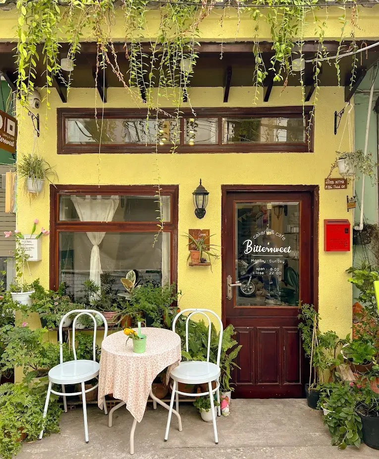 Saigon coffee shop