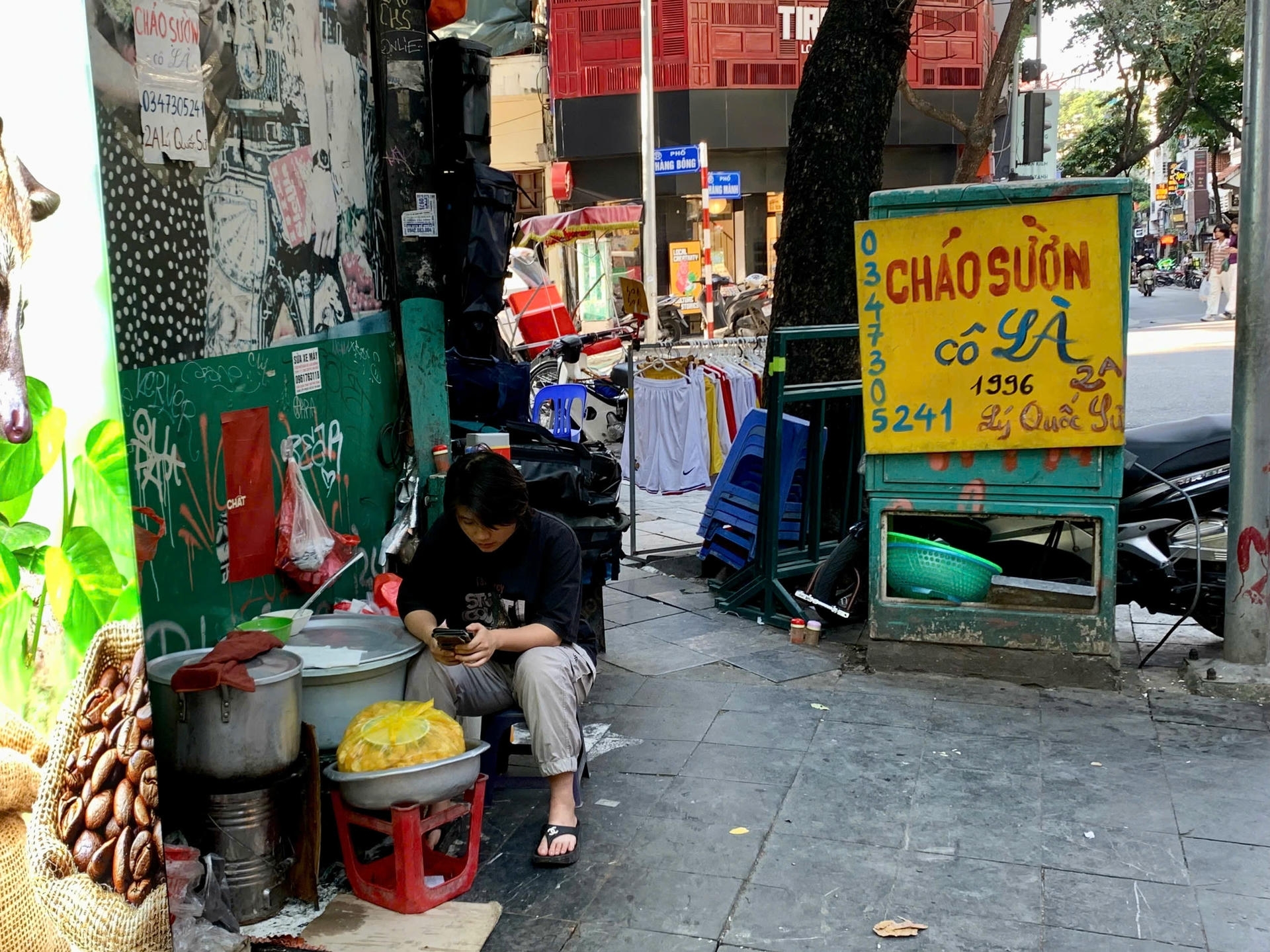 what to eat in Hanoi