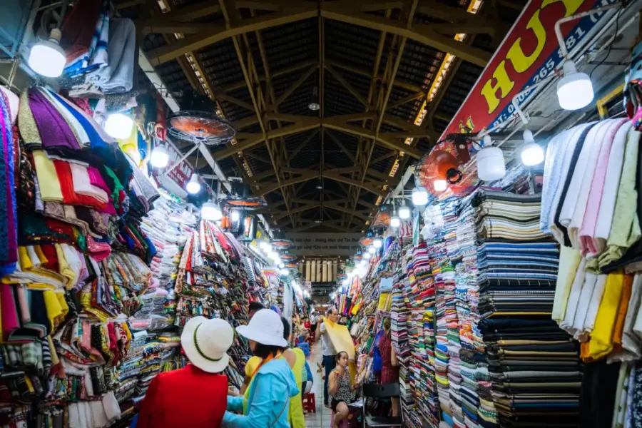 Ho Chi Minh night market