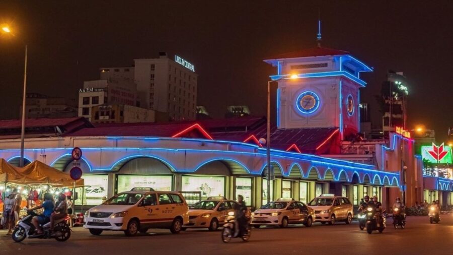 Ho Chi Minh night market
