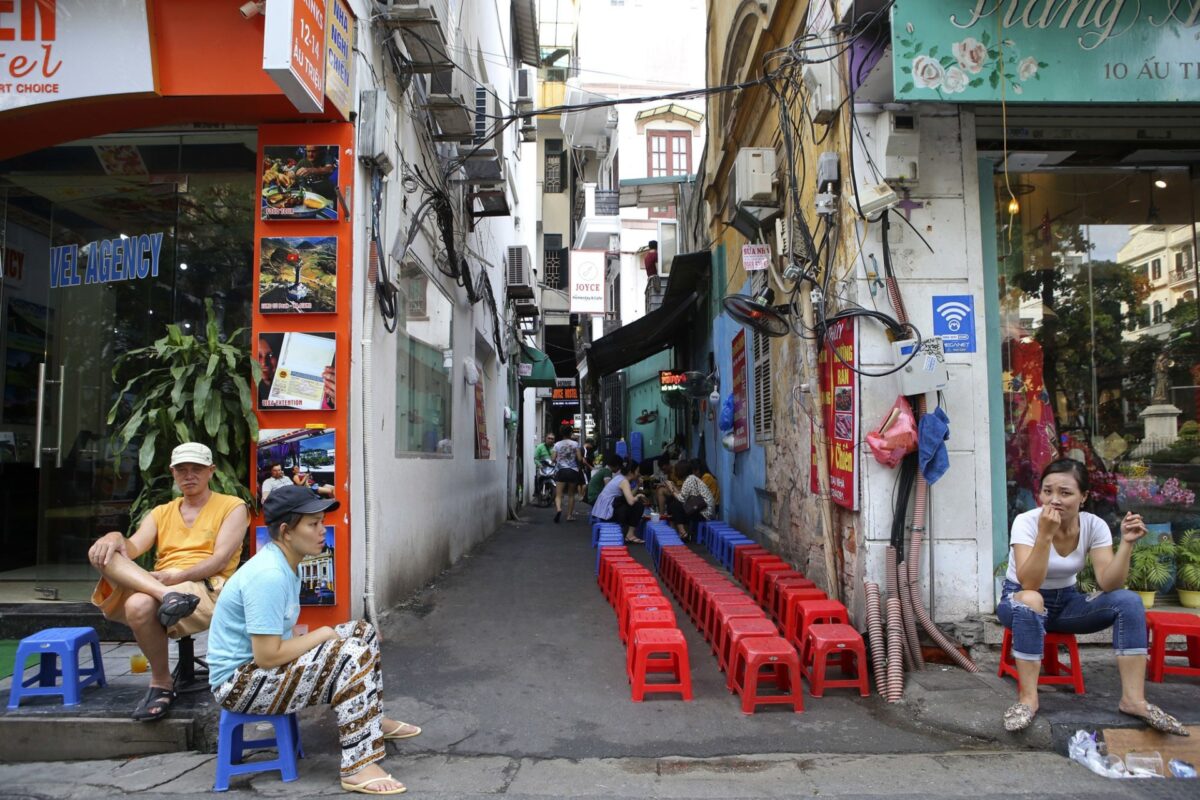 hanoi alleys