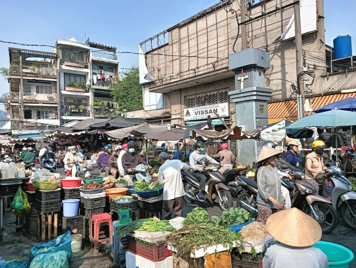 Ba Chieu market