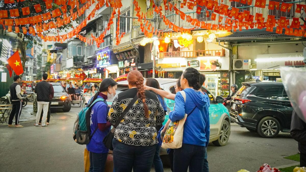 team building activities in hanoi
