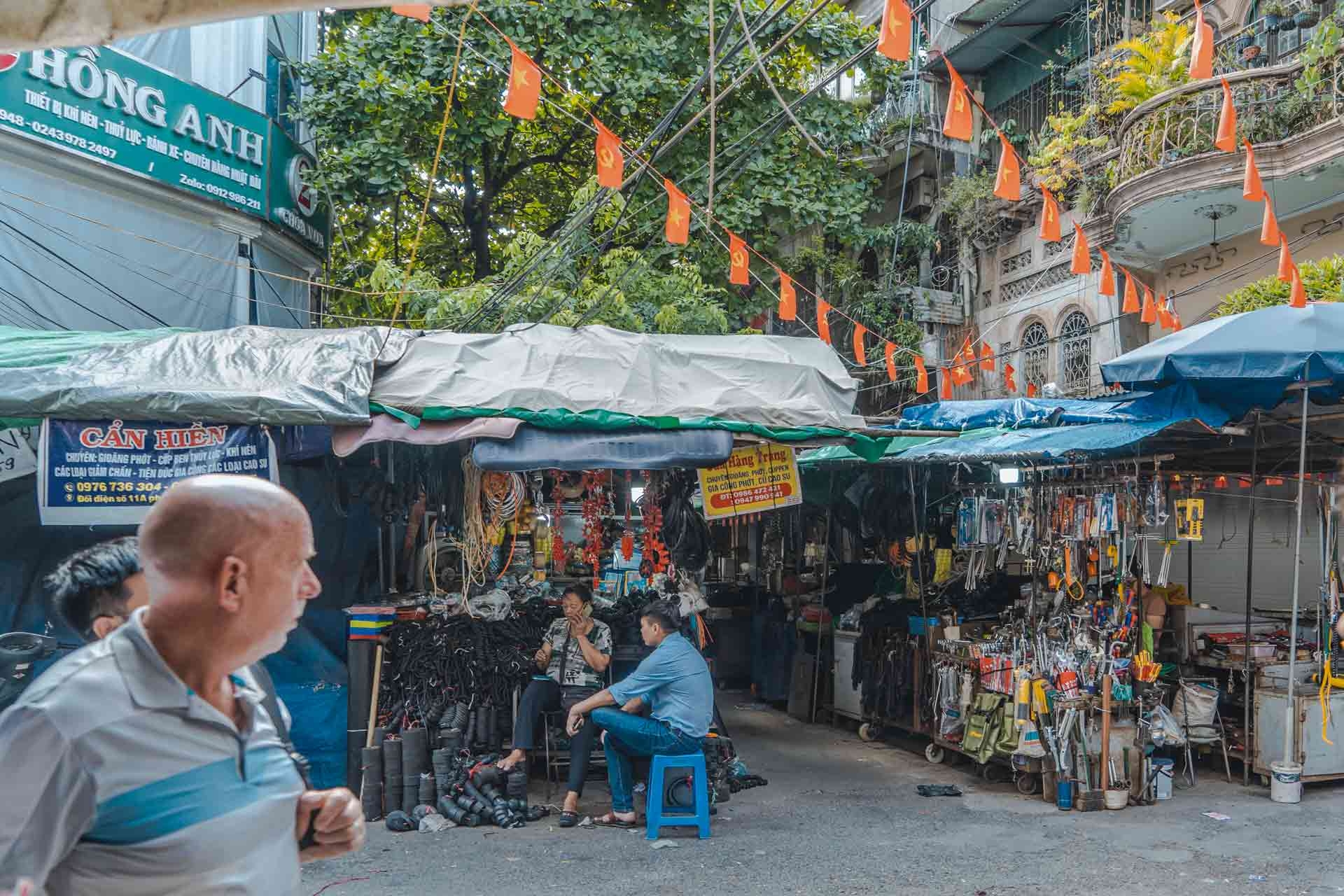 hanoi bike tour