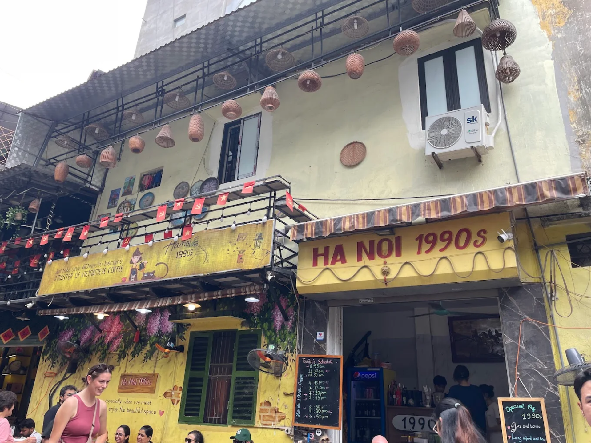 Hanoi Train Street Cafe