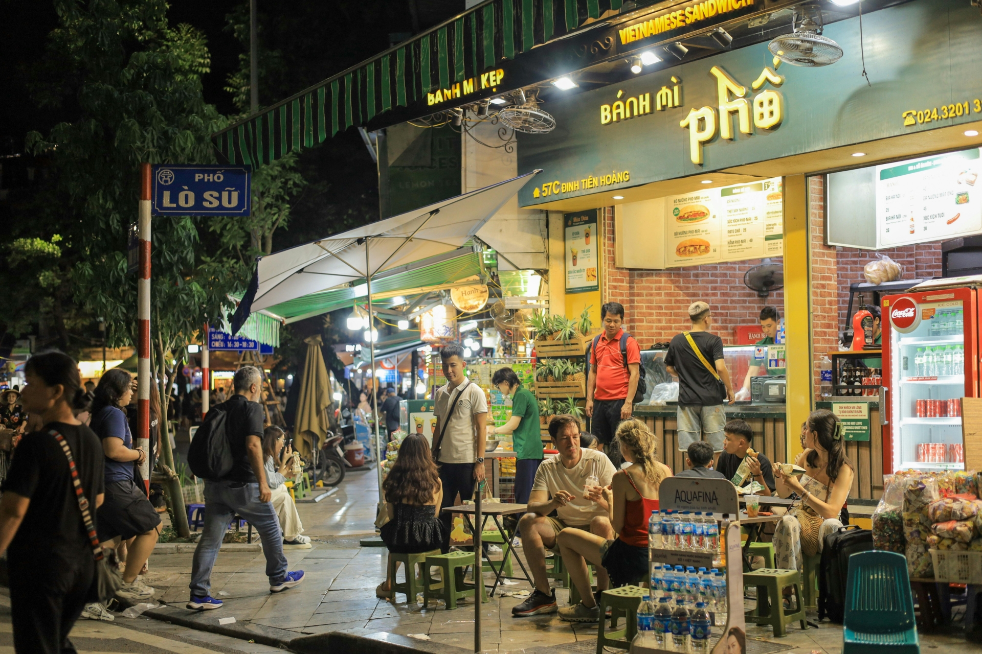 dinner in hanoi