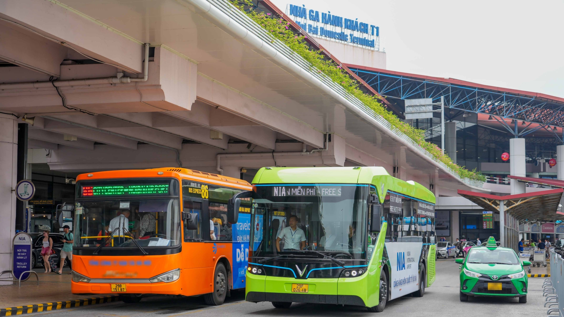 hanoi airport transfer to city