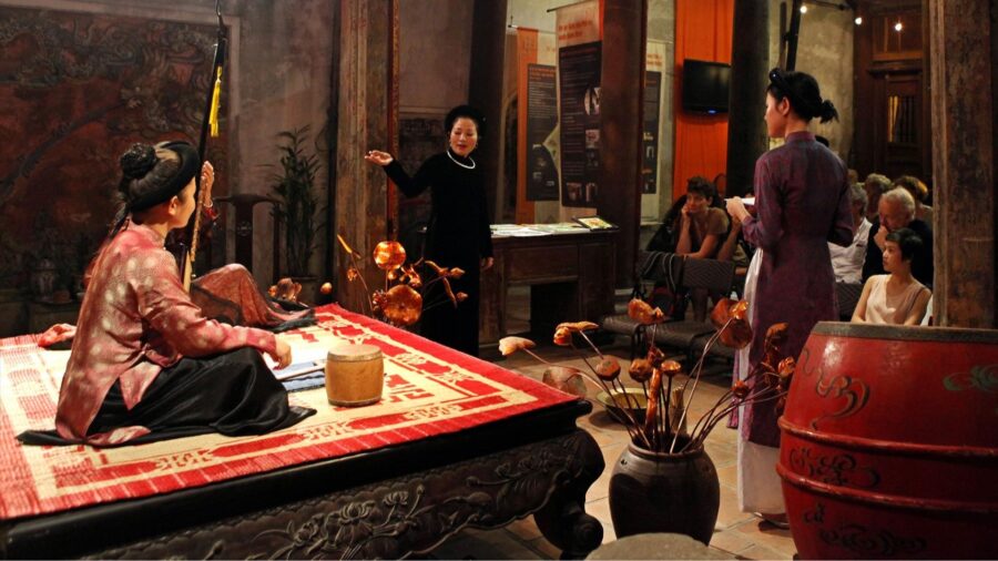Ca Tru Performance at Hanoi Ancient House
