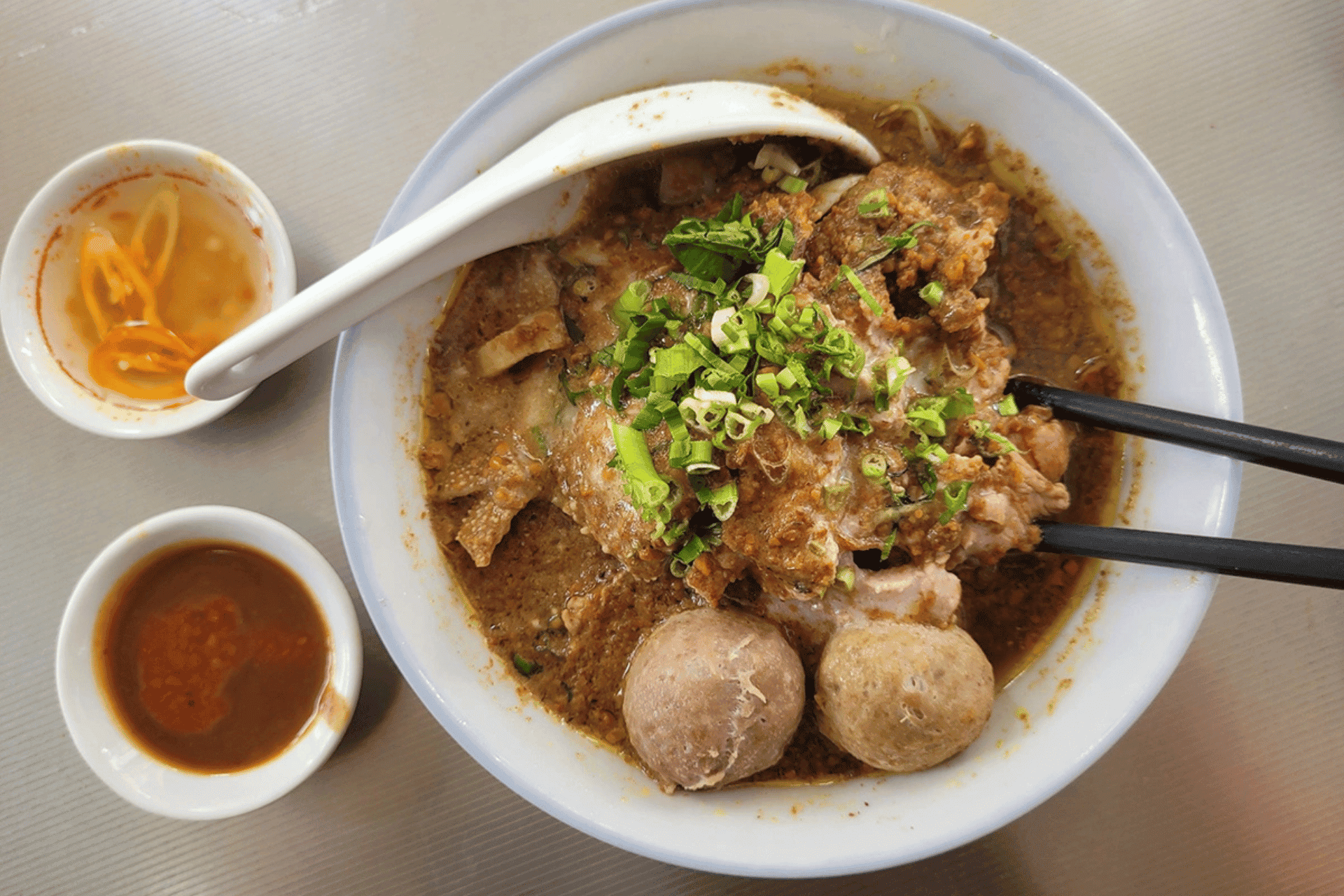 Tô Ký Teochew satay noodle soup – Chinese noodle dish in Saigon