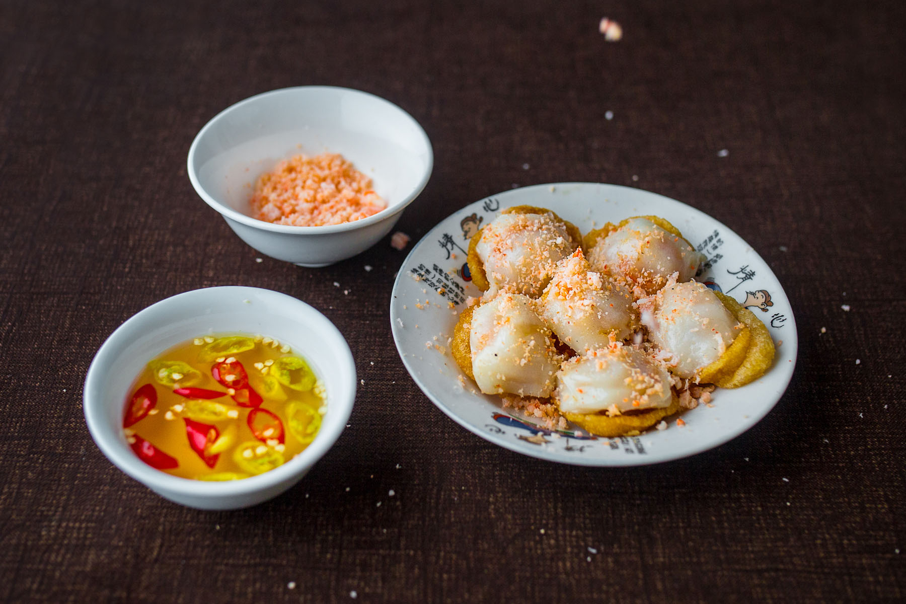 A plate of bánh ram ít, one of the best Central Vietnamese | Where you can find banh ram it in Vietnam with Jackfruit Adventure
