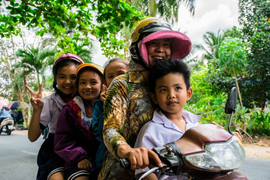 vietnamese family day