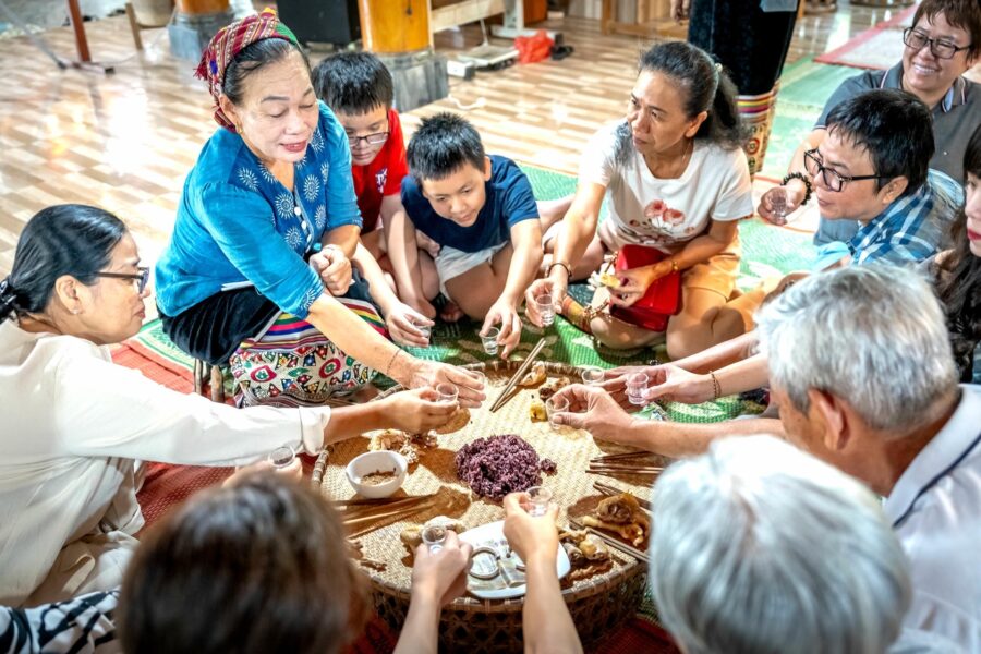 vietnamese family day