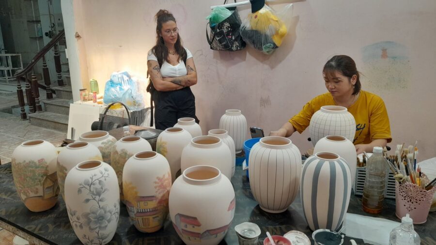 Some flower pots at Authentic Bat Trang_Where to buy souvenirs in Hanoi_Jackfruit Adventure